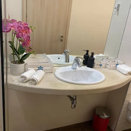 La 2-bedroom Private , Golden Sands , Varna